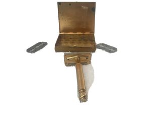 Vintage Gillette Gold Tone Safety Razor /w Travel Box & Extra Blades