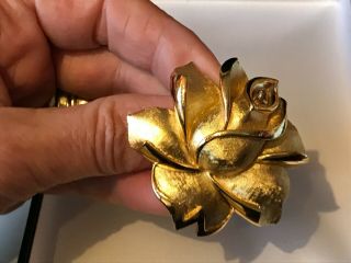 Vintage Trifari 3d Yellow Gold Plated Rose Flower Brooch Pin 1960 