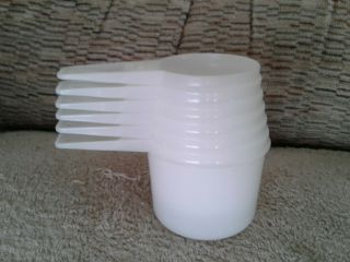 Complete Set Of 6 Vintage Tupperware Nesting Measuring Cups White