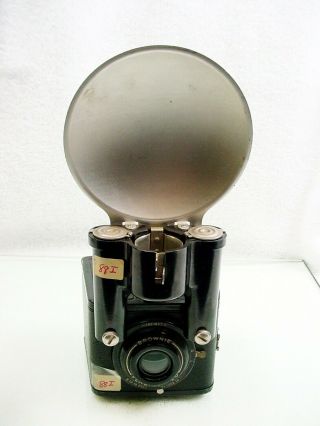 ✅ 1953 - 57 Kodak Brownie Six - 20 Model D W/ Flash | | $16 | 130i |