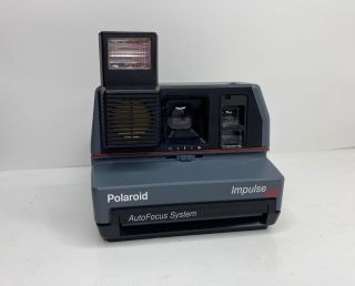 Vintage Polaroid Gray Impulse Autofocus 600 Film Camera Portable 1980s 3