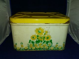 Vintage Daisy Lithograph Yellow And White Tin Metal Bread Box: 13.  5 X 9.  5 X 7.  5 "