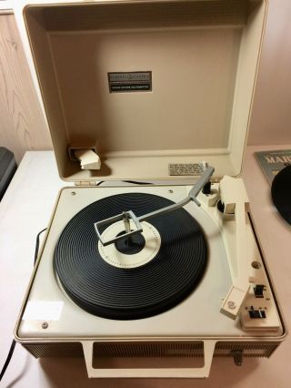 Intact Vintage Ge Portable Record Player Turntable 45 33 78