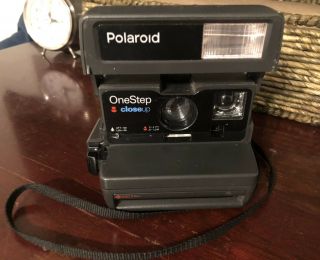 Polaroid One Step Close Up Camera With Strap