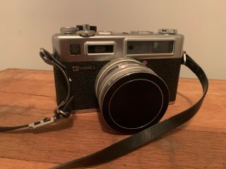 Vintage Yashica Electro 35 Film Camera W/ 45mm F1.  7 Lens No Case