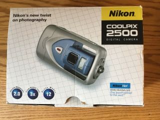 Vintage Nikon Coolpix 2500 Digital Camera W Charger