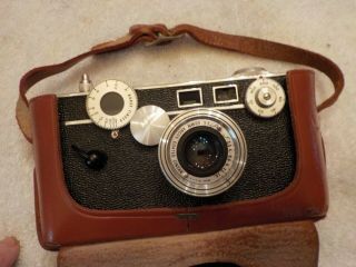 Vintage Photography Argus 35mm Camera With F/3.  5 50mm Cintar Lens With Case