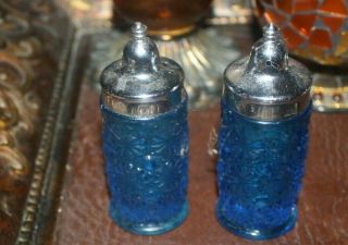Vintage Depression Glass Salt Or Pepper Shaker Aqua Blue.