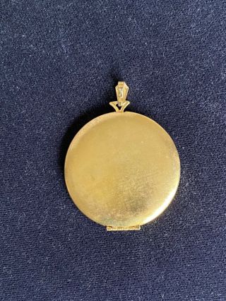 Vintage AVON Costume Gold Tone Needle Point Floral Compact/Locket 2