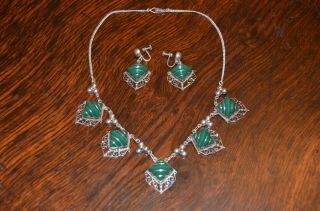 Vintage Mexico Sterling Silver Green Stone Necklace & Earrings