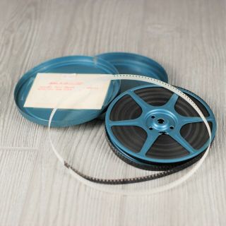 Vintage 1959 8mm Color Film Home Movie Reel - Skiing With The Porter 
