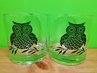 Set Of 2 Vintage Mid Century Black Owl Raised Design Drinking Glasses