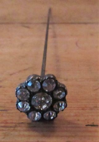 Pretty Edwardian Hat Pin With Flower Shape Diamante Top With A Lovely Sparkle
