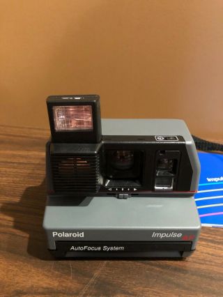VINTAGE Polaroid Impulse AF Instant Camera 600 PLUS 2