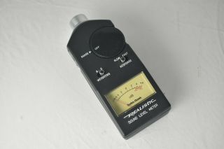 Vintage Realistic/radio Shack 33 - 2050 Sound Level Meter