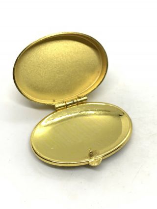 Vintage Martha And George Washington Mother Of Pearl Painted Gold Tone Pill Box 2