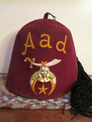 Vintage Aad Shriner Mason Red Fez Hat Tassel Pins