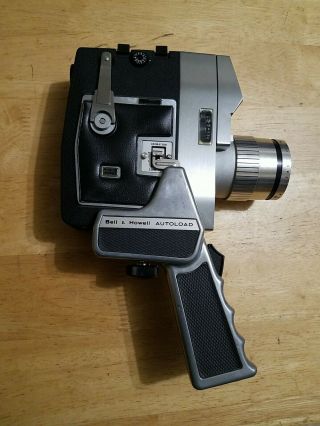 Vintage Bell & Howell Model 418 8mm Autoload Movie Camera With Pistol Grip.