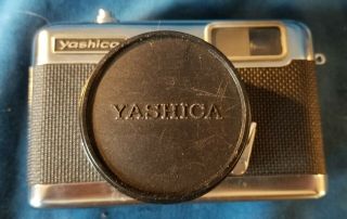 Yashica Ez - Matic 126 Film Camera Yashinon f2.  7 37mm lens with Leather Case 3