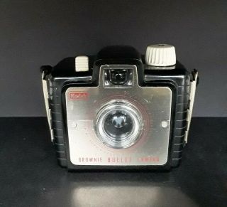 Kodak Brownie Bullet Camera - Dakon Lens - Fun Vintage - Made In Rochester,  Ny