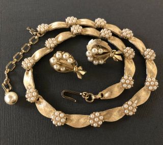Vintage Crown Trifari Choker Necklace Brushed Gold Tone Pearl Flowers Earrings