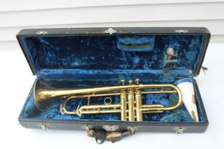 Vintage C.  G.  Conn Trumpet Elkhart Ind Made In Usa Serial 341723 Needs Work