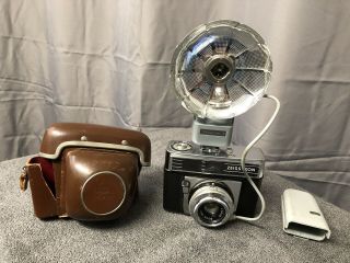 Vintage Zeiss Ikon Contessamat 35mm Camera 2.  8 45mm Lens,  Flash & Case,