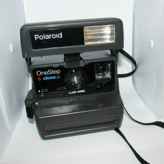 Polaroid One Step Close Up Camera With Strap