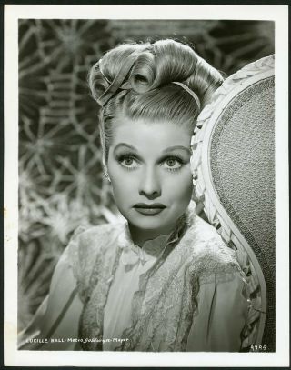 Lucille Ball In Stunning Glamour Portrait Vintage 1940s Mgm Photo