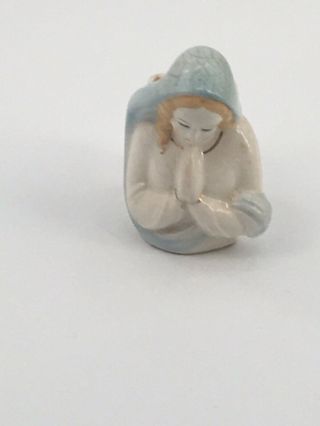 Vintage Madonna Virgin Mary Blessed Mother Statue Planter