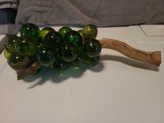 Vintage MCM Lucite Grape Cluster Green Wood Stem 3