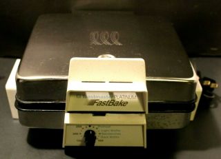 Vintage Toastmaster Reversible Waffle Maker Baker Grill Chrome Model 276s