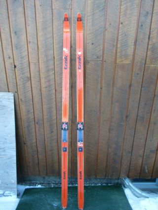 Vintage Skis 69 " Long Orange Finish Signed Trak Great For Decoration