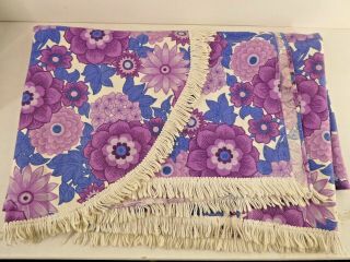Vintage Retro 60s/70s Purple Floral Single Fringed Bedspread (e8)