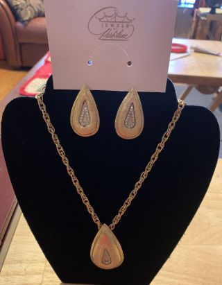 Vintage Jewels By Park Lane Necklace And Earring Set