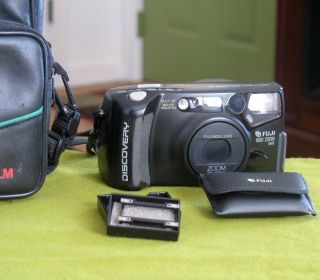 Fuji Discovery 1000 Zoom 35 - 80mm Panorama Zoom 35mm Camera W/ Accessory,  Case