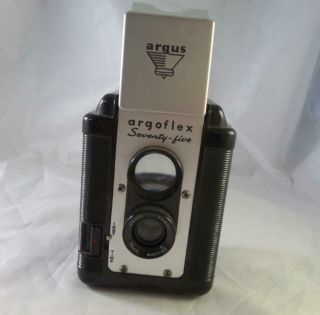 Vintage Argus Argoflex Seventy - Five 75 Twin Lens 620 Film Camera