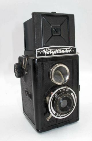 Vintage Voigtlander Brilliant Tlr Camera W/ Voigtar 7.  5cm F7.  7 Lens