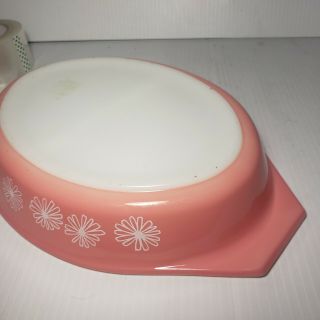 Vintage Pyrex Pink Daisy Oval Divided Casserole Serving Dish 1 - 1/2 QT w/ Lid 3