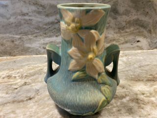 Vintage Roseville Blue Clematis 2 Handled Vase 106 - 7