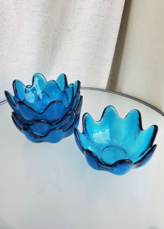 Blenko Mid - Century Modern Vintage Blue Lotus Scalloped Petal Handcraft 4 Bowls