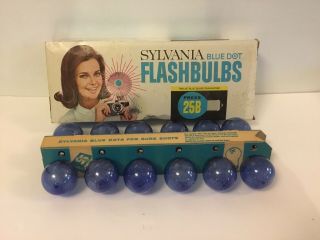 Vintage Box Of 12 Sylvania Blue Dot Flash Bulbs 25b
