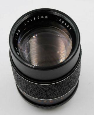 Chinon Auto 1:2.  8 F=135mm Camera Lens - M42