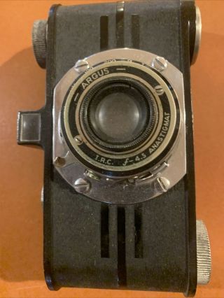 1930s Argus A Af Film Camera I.  R.  C.  F:4.  5 Anastigmat Lens