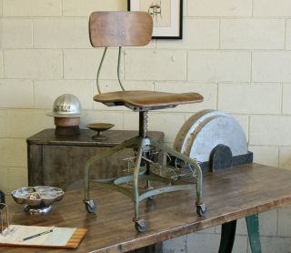 Vintage Industrial Toledo Uhl Draftsman Stool Rolling Chair Factory Green 1940s