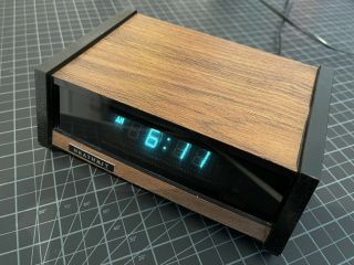 Vintage Heathkit Gc - 1107 Digital Desk Table Alarm Clock - Bright Display -
