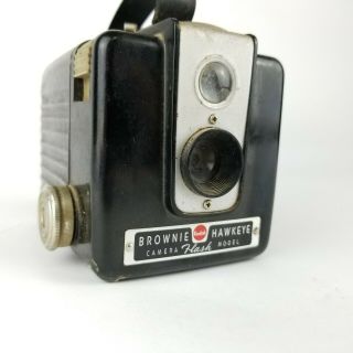 Vintage Kodak Brownie Hawkeye Flash U.  S.  A Made Box Camera
