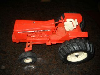 Vintage - Ertl 1/16 Scale - Allis Chalmers 220 - - Two - Twenty Farm Toy Tractor -
