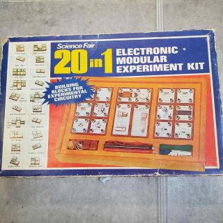 Vintage Radio Shack Science Fair 20 In 1 Electronic Modular Experiment Kit 1971
