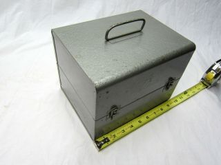 Vintage Brumberger 8 Mm Movie Reel Metal Storage Case With 11 Seven Inch Cans